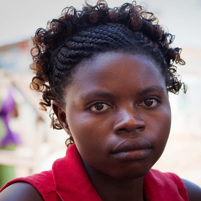 Hjælp udsatte piger og kvinder